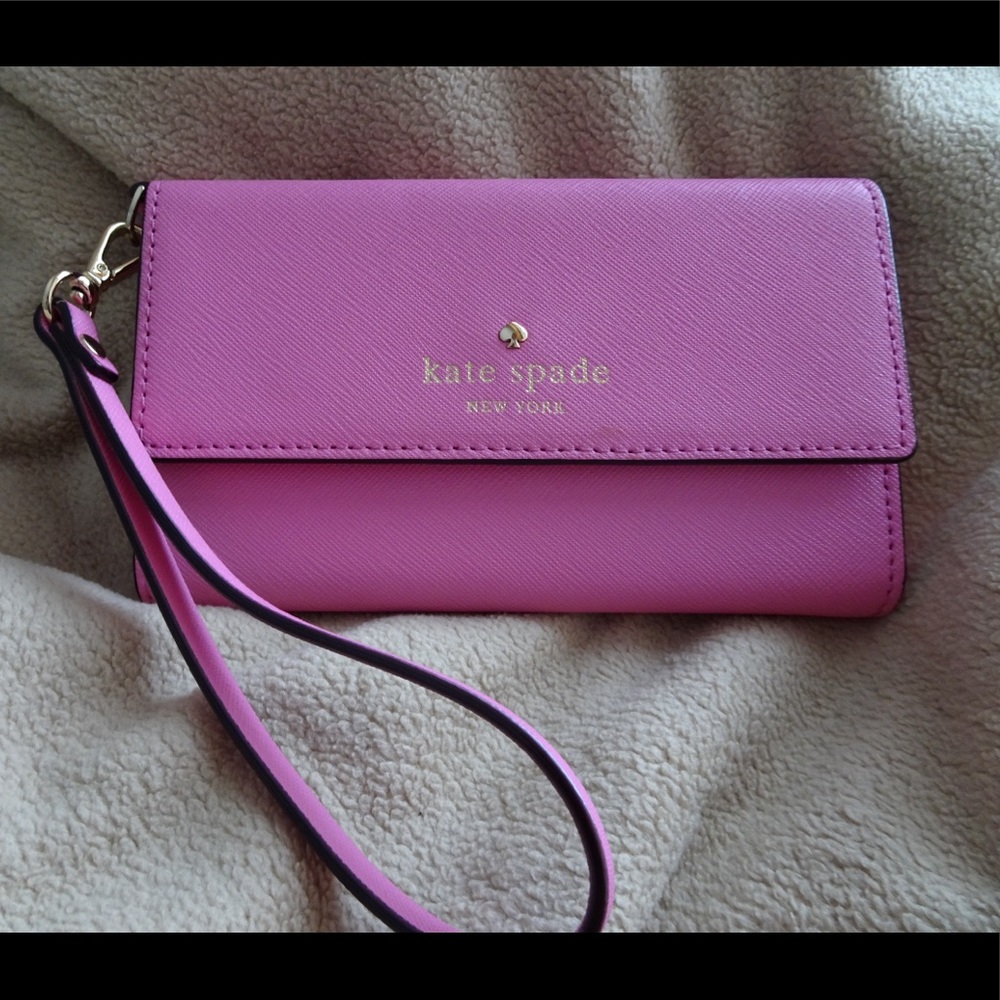 Kate spade wristlet